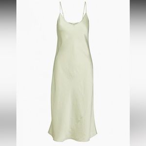 Aritzia Wilfred only midi dress color Pastel Sage Green size 2XS